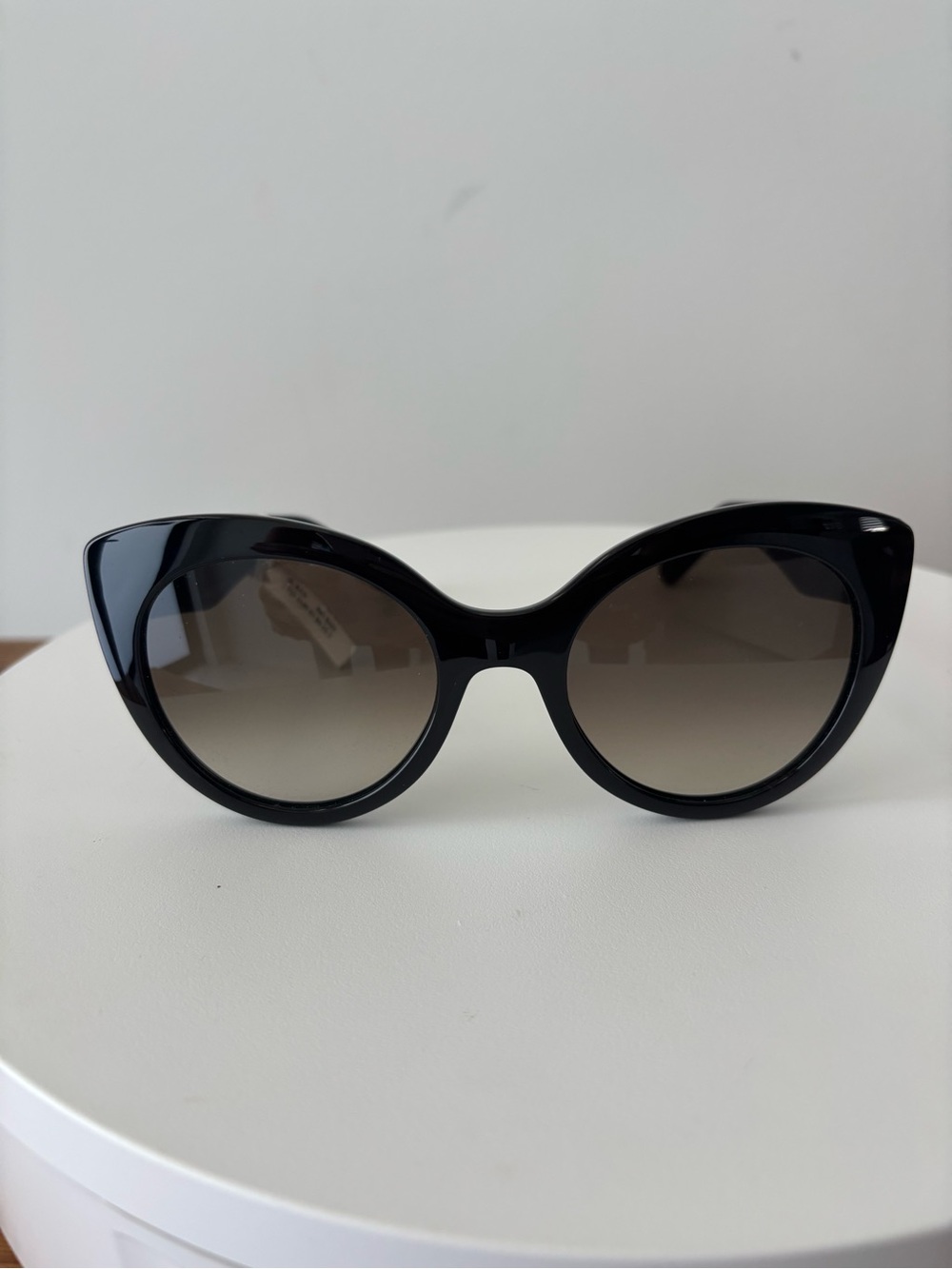 NWT Salvatore Ferragamo Black Cat-Eye Sunglasses - Picture 4 of 6